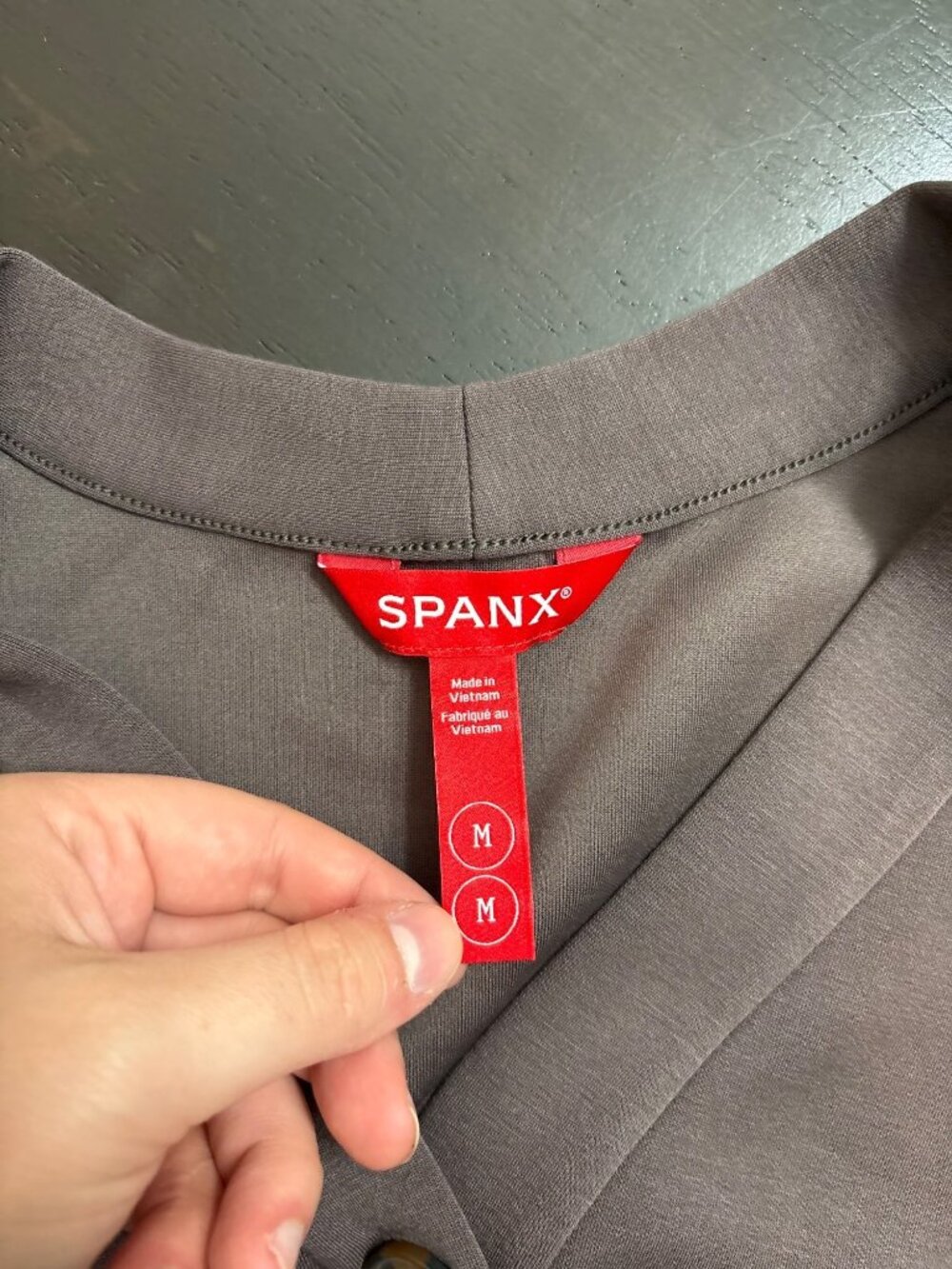 NEW Spanx Air Essentials Cardigan Cocoa Medium Brown Long-Sleeve Lightweight - Picture 4 of 8